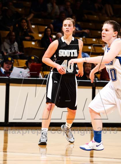 Thumbnail 1 in Pueblo South vs. Broomfield (CHSAA 4A Final Four) photogallery.