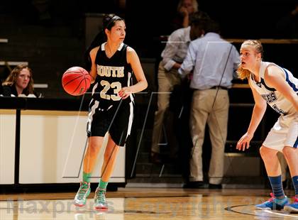 Thumbnail 3 in Pueblo South vs. Broomfield (CHSAA 4A Final Four) photogallery.