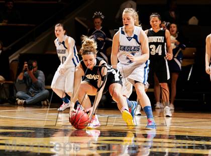 Thumbnail 1 in Pueblo South vs. Broomfield (CHSAA 4A Final Four) photogallery.