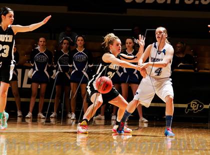 Thumbnail 3 in Pueblo South vs. Broomfield (CHSAA 4A Final Four) photogallery.