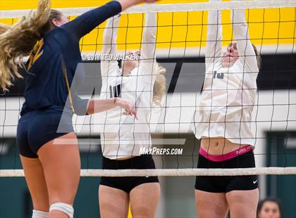 Thumbnail 2 in Aptos vs. Soquel (CIF CCS D3 Final) photogallery.
