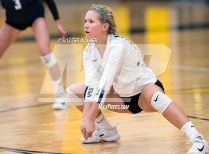 Thumbnail 2 in Aptos vs. Soquel (CIF CCS D3 Final) photogallery.