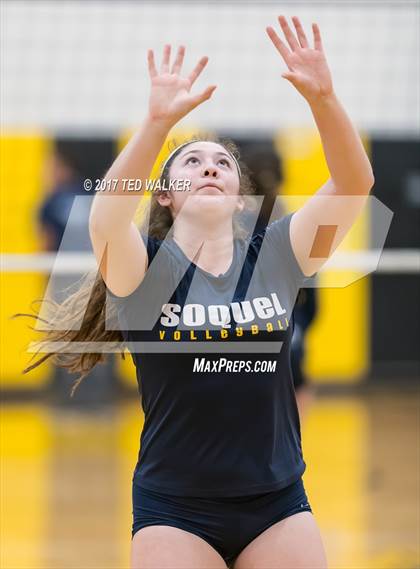 Thumbnail 3 in Aptos vs. Soquel (CIF CCS D3 Final) photogallery.