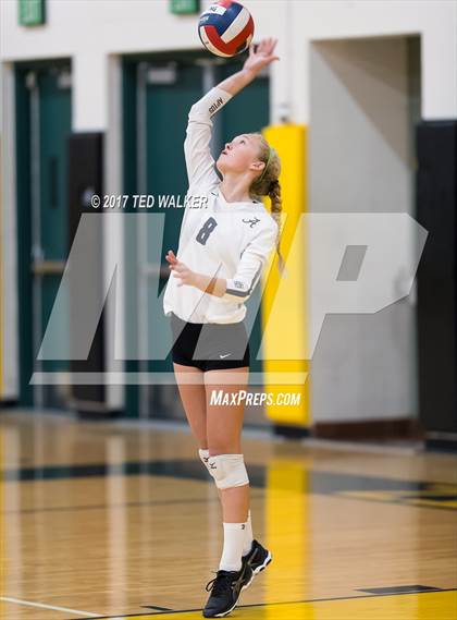Thumbnail 1 in Aptos vs. Soquel (CIF CCS D3 Final) photogallery.