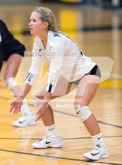 Thumbnail 3 in Aptos vs. Soquel (CIF CCS D3 Final) photogallery.