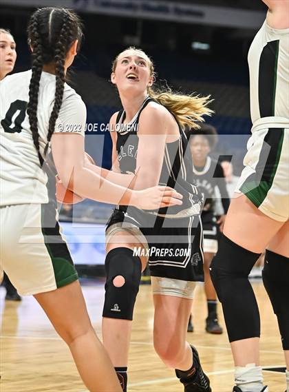 Thumbnail 2 in Cedar Park vs College Station (UIL 5A State Semifinal) photogallery.