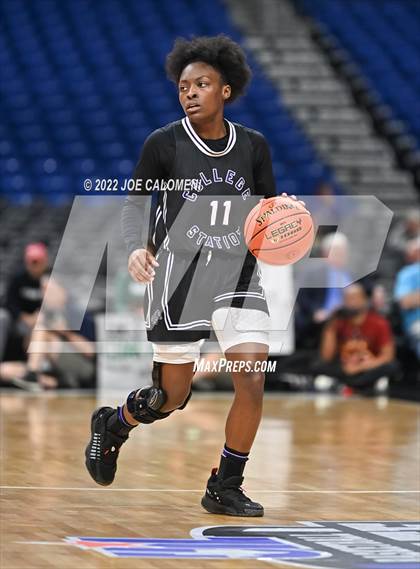 Thumbnail 1 in Cedar Park vs College Station (UIL 5A State Semifinal) photogallery.
