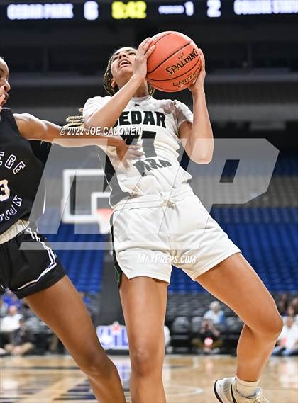 Thumbnail 1 in Cedar Park vs College Station (UIL 5A State Semifinal) photogallery.