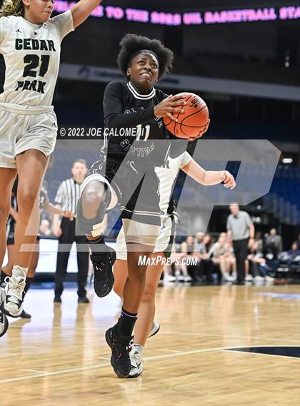 Thumbnail 3 in Cedar Park vs College Station (UIL 5A State Semifinal) photogallery.