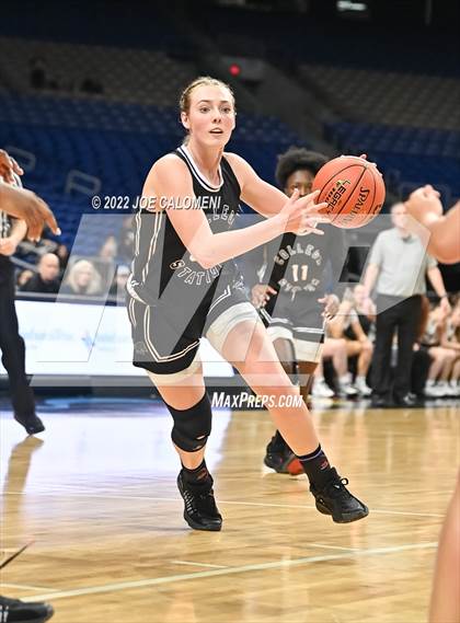 Thumbnail 3 in Cedar Park vs College Station (UIL 5A State Semifinal) photogallery.
