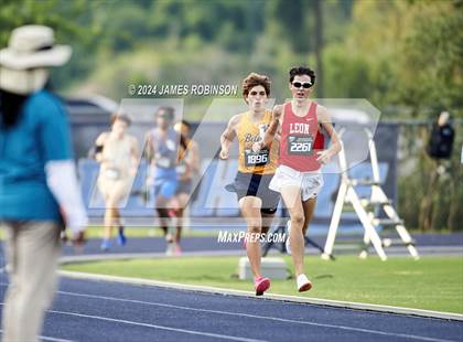 Thumbnail 1 in FHSAA 3A Finals (1600 Meter) photogallery.