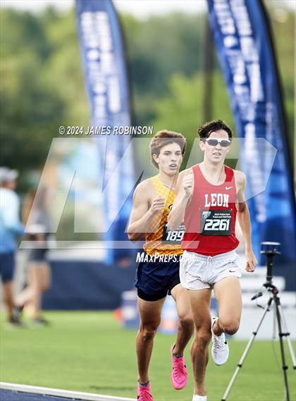 Thumbnail 1 in FHSAA 3A Finals (1600 Meter) photogallery.