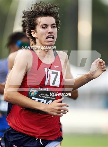 Thumbnail 2 in FHSAA 3A Finals (1600 Meter) photogallery.