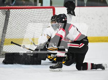 Thumbnail 2 in Branford @ Daniel Hand photogallery.