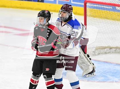 Thumbnail 2 in Masuk vs. BBDI (CIAC DIII Semifinal) photogallery.