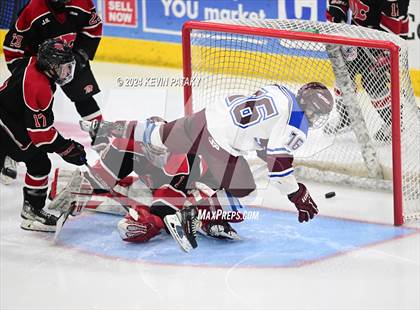 Thumbnail 2 in Masuk vs. BBDI (CIAC DIII Semifinal) photogallery.