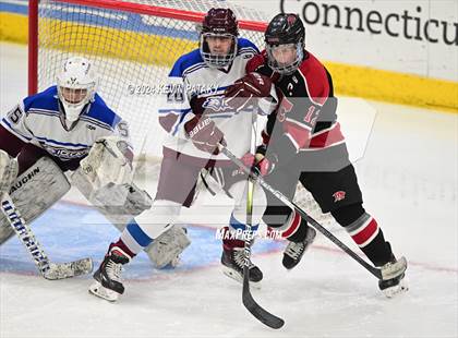 Thumbnail 1 in Masuk vs. BBDI (CIAC DIII Semifinal) photogallery.