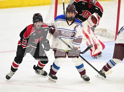 Thumbnail 1 in Masuk vs. BBDI (CIAC DIII Semifinal) photogallery.