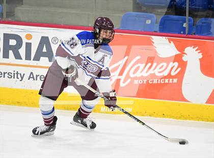 Thumbnail 2 in Masuk vs. BBDI (CIAC DIII Semifinal) photogallery.