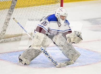 Thumbnail 2 in Masuk vs. BBDI (CIAC DIII Semifinal) photogallery.