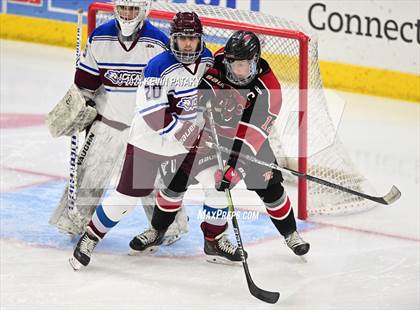 Thumbnail 1 in Masuk vs. BBDI (CIAC DIII Semifinal) photogallery.