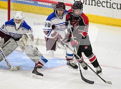 Thumbnail 2 in Masuk vs. BBDI (CIAC DIII Semifinal) photogallery.