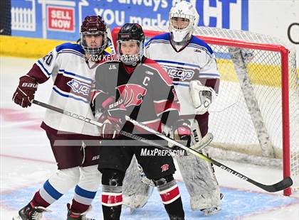 Thumbnail 1 in Masuk vs. BBDI (CIAC DIII Semifinal) photogallery.
