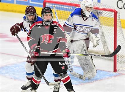 Thumbnail 3 in Masuk vs. BBDI (CIAC DIII Semifinal) photogallery.