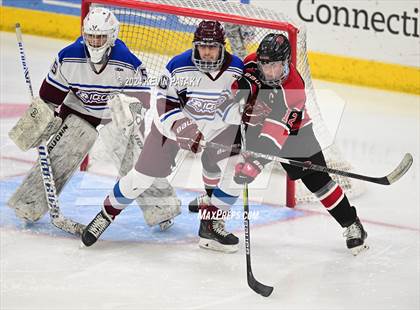 Thumbnail 1 in Masuk vs. BBDI (CIAC DIII Semifinal) photogallery.