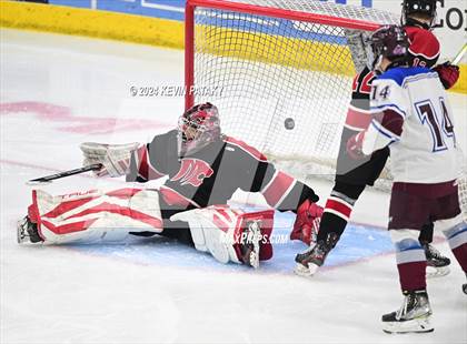 Thumbnail 1 in Masuk vs. BBDI (CIAC DIII Semifinal) photogallery.
