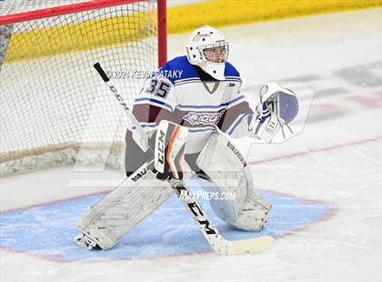 Thumbnail 1 in Masuk vs. BBDI (CIAC DIII Semifinal) photogallery.
