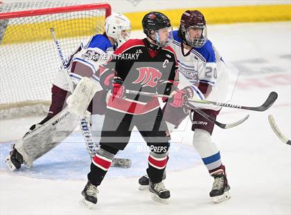 Thumbnail 1 in Masuk vs. BBDI (CIAC DIII Semifinal) photogallery.
