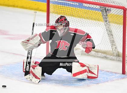 Thumbnail 1 in Masuk vs. BBDI (CIAC DIII Semifinal) photogallery.