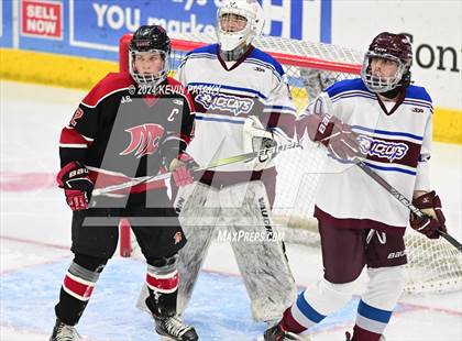 Thumbnail 1 in Masuk vs. BBDI (CIAC DIII Semifinal) photogallery.