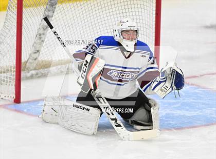 Thumbnail 3 in Masuk vs. BBDI (CIAC DIII Semifinal) photogallery.