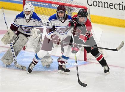 Thumbnail 2 in Masuk vs. BBDI (CIAC DIII Semifinal) photogallery.