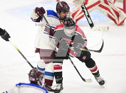 Thumbnail 2 in Masuk vs. BBDI (CIAC DIII Semifinal) photogallery.