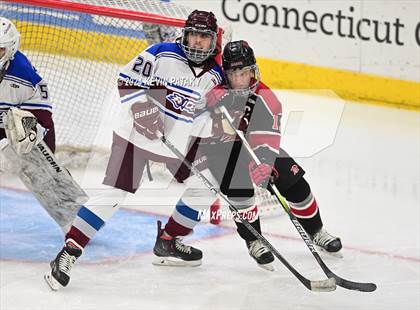 Thumbnail 3 in Masuk vs. BBDI (CIAC DIII Semifinal) photogallery.