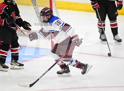 Thumbnail 2 in Masuk vs. BBDI (CIAC DIII Semifinal) photogallery.