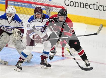 Thumbnail 2 in Masuk vs. BBDI (CIAC DIII Semifinal) photogallery.