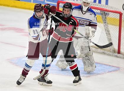 Thumbnail 2 in Masuk vs. BBDI (CIAC DIII Semifinal) photogallery.