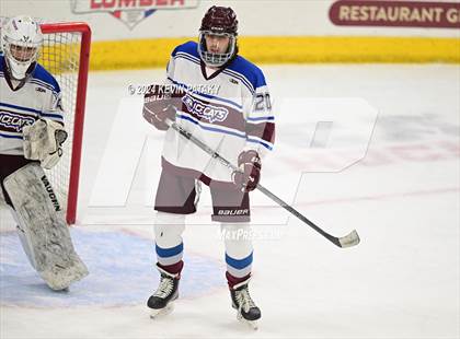 Thumbnail 1 in Masuk vs. BBDI (CIAC DIII Semifinal) photogallery.