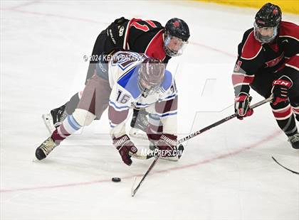 Thumbnail 1 in Masuk vs. BBDI (CIAC DIII Semifinal) photogallery.