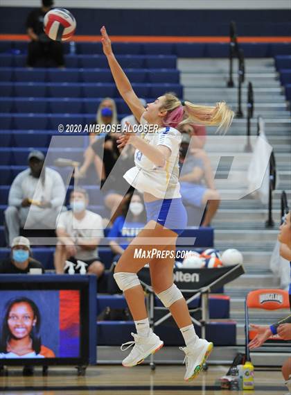 Thumbnail 3 in Klein @ Ridge Point photogallery.