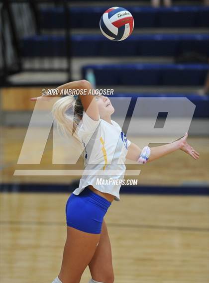 Thumbnail 3 in Klein @ Ridge Point photogallery.