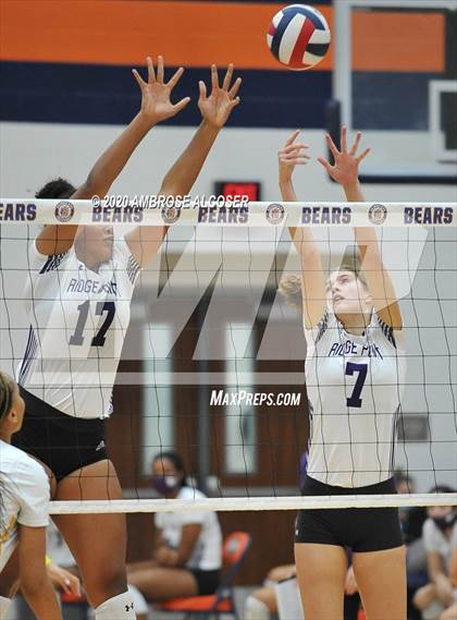 Thumbnail 1 in Klein @ Ridge Point photogallery.