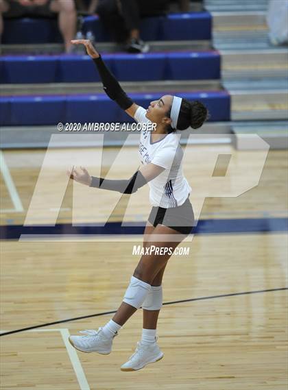 Thumbnail 2 in Klein @ Ridge Point photogallery.