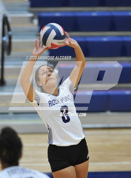 Thumbnail 1 in Klein @ Ridge Point photogallery.