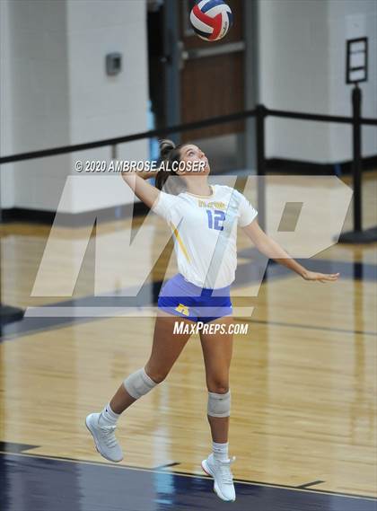 Thumbnail 2 in Klein @ Ridge Point photogallery.