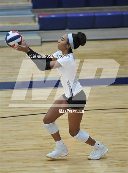 Thumbnail 2 in Klein @ Ridge Point photogallery.